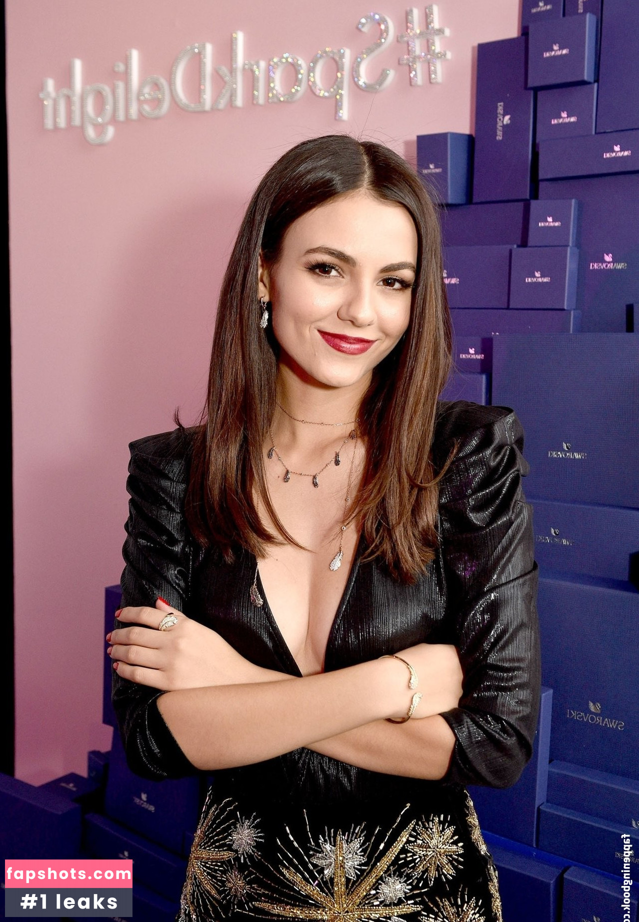 Victoria Justice Nahé úniky fotek pouze od fanoušků #2622 - Fapshots