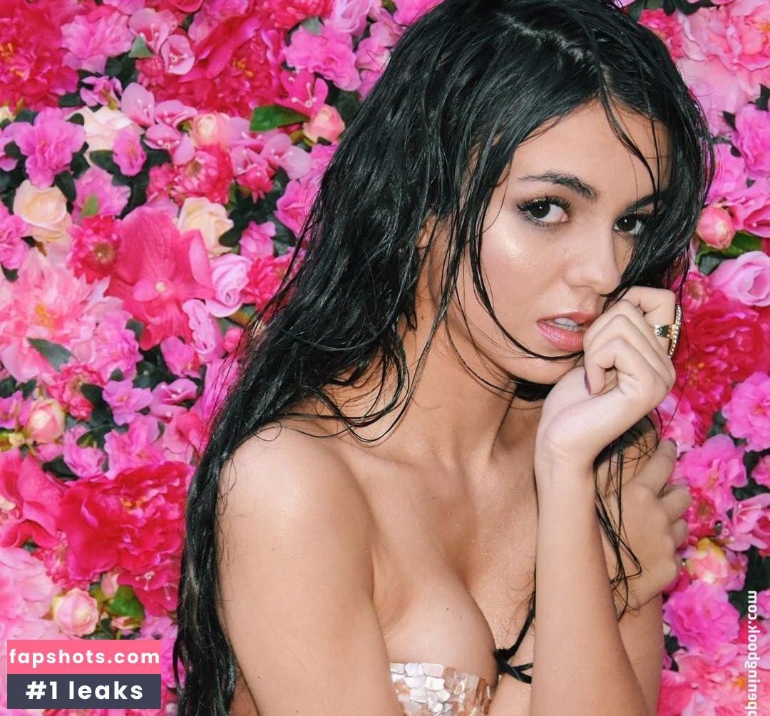 Victoria Justice Nahé úniky fotek pouze od fanoušků #2834 - Fapshots