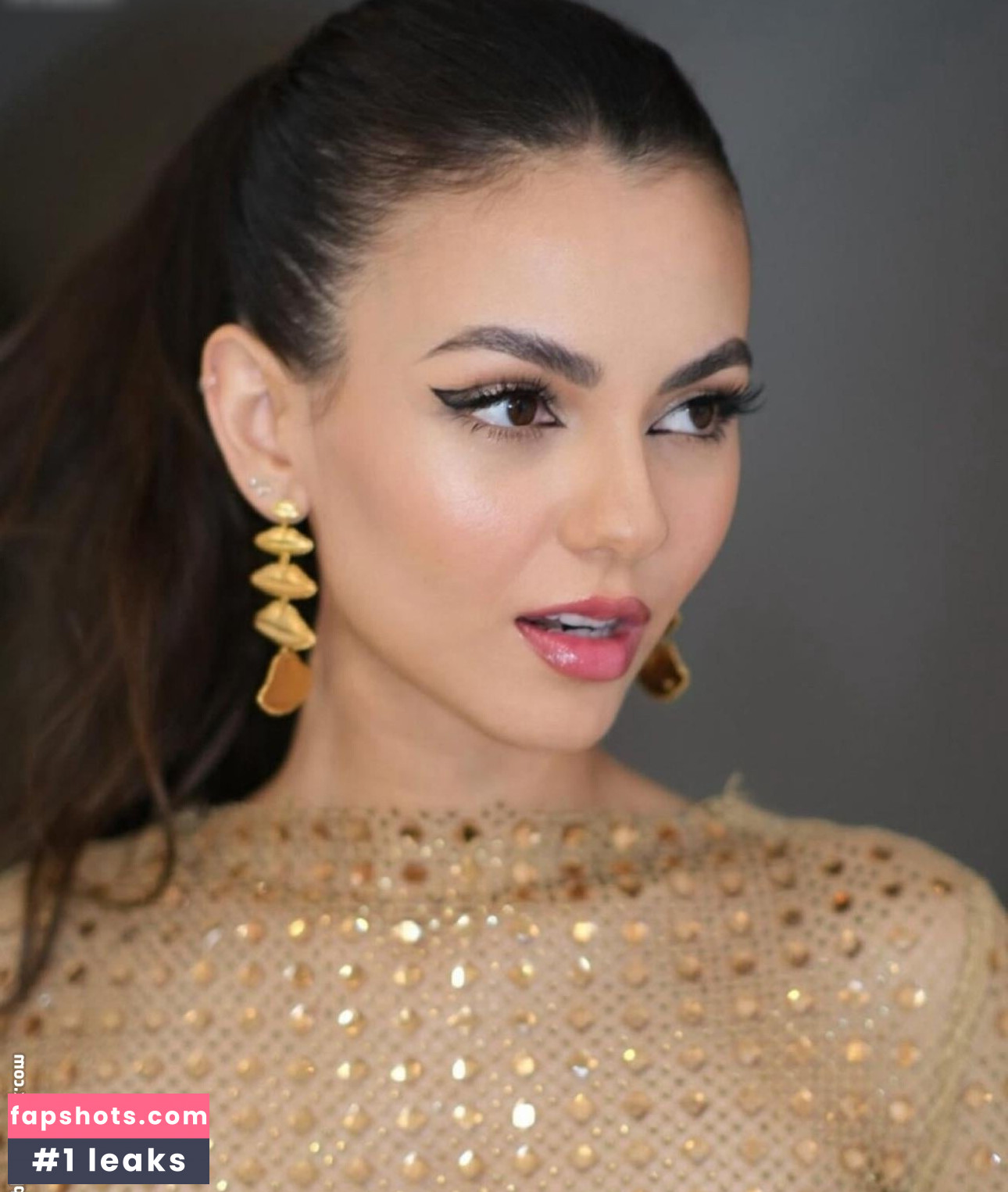 Victoria Justice gallery photo #541