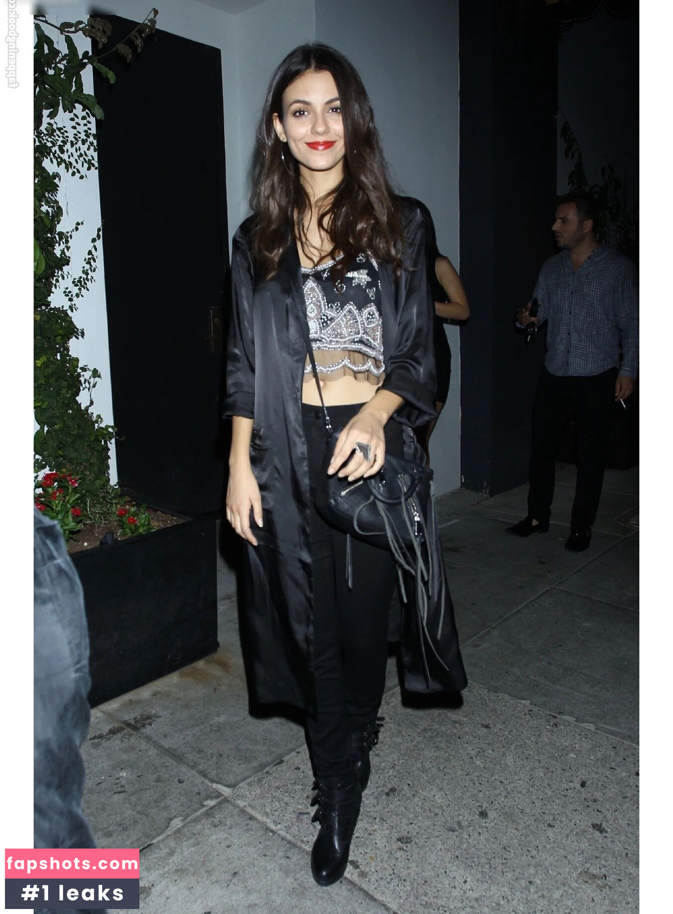 Victoria Justice gallery photo #595