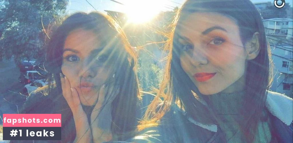 Victoria Justice gallery photo #711