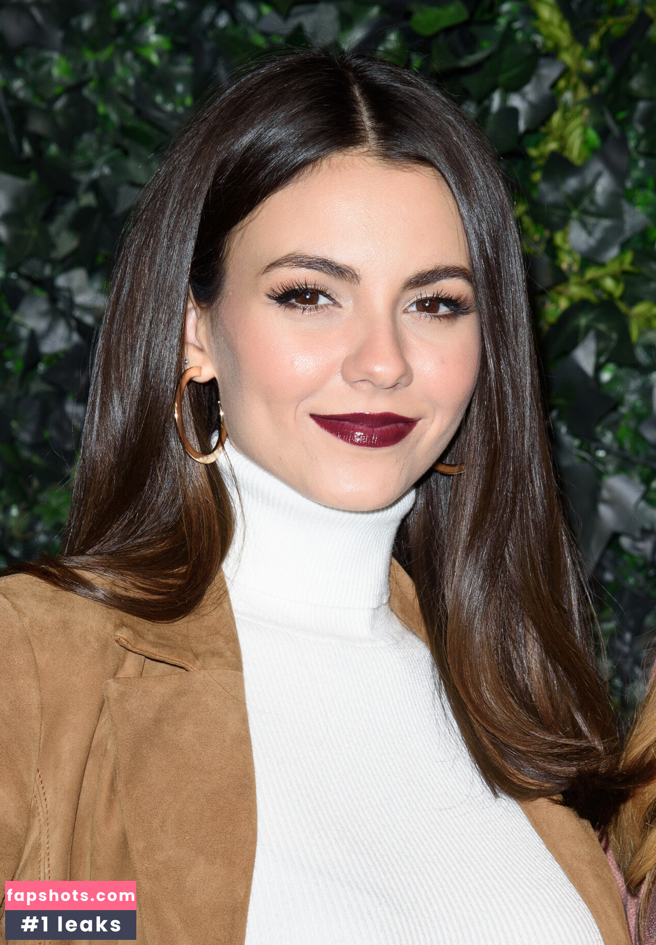 Victoria Justice gallery photo #781