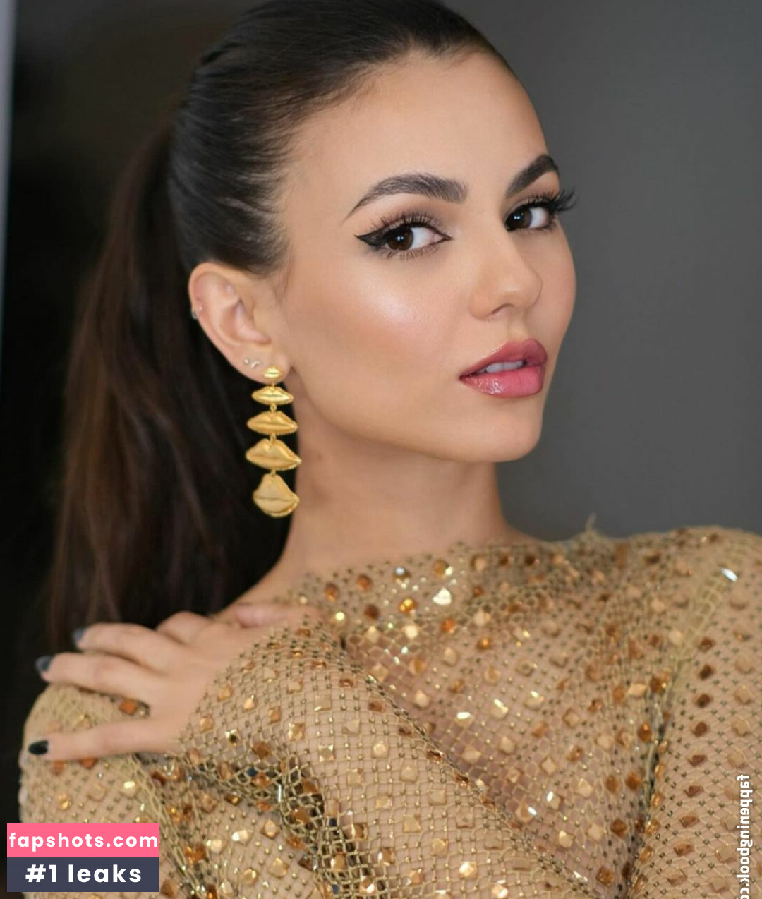 Victoria Justice gallery photo #808