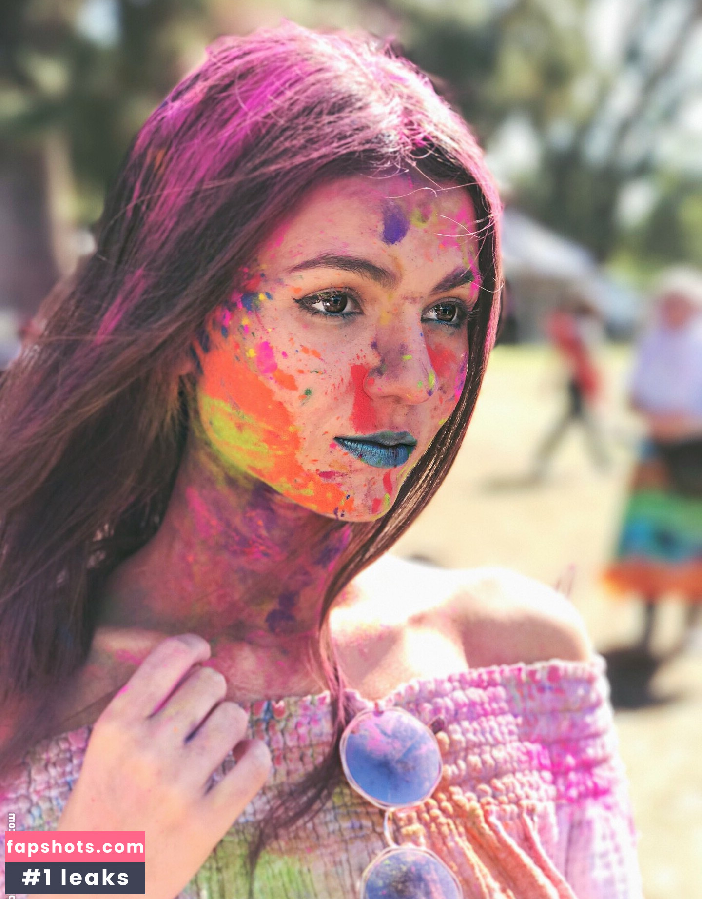 Victoria Justice gallery photo #962