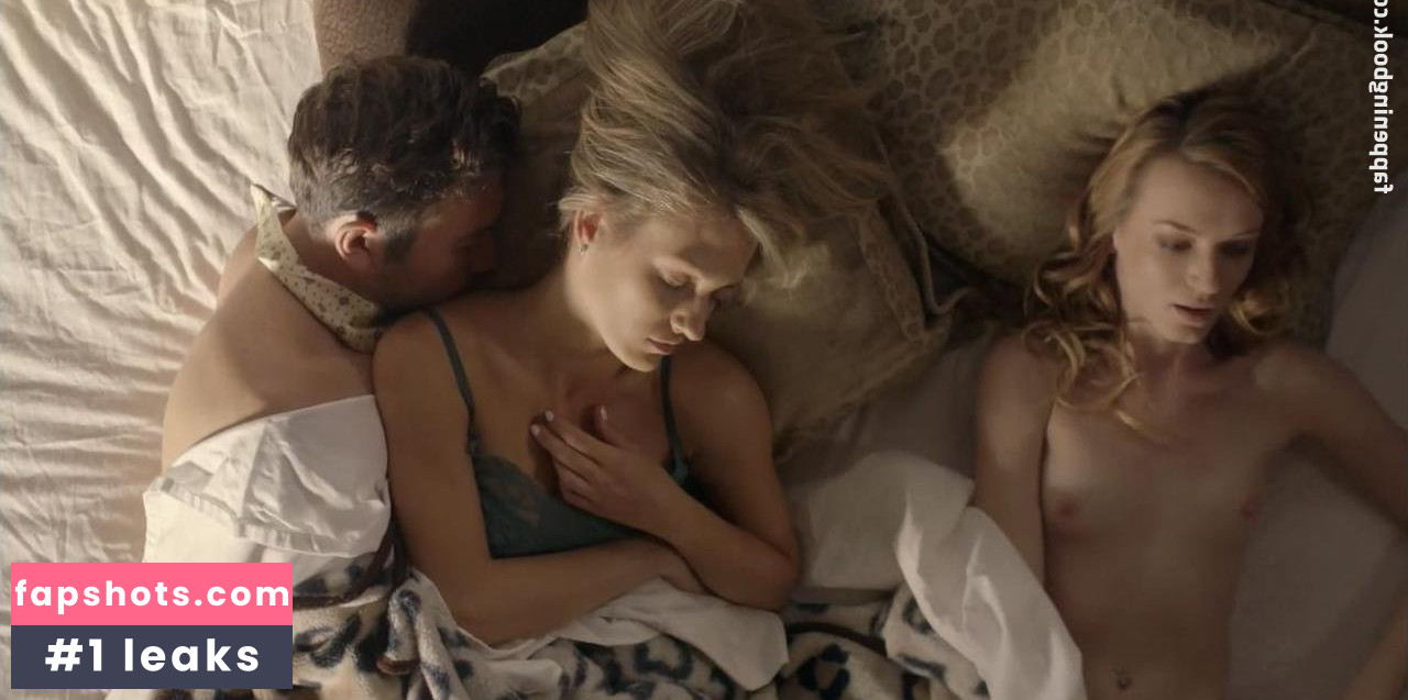 Victoria Levine gallery photo #12