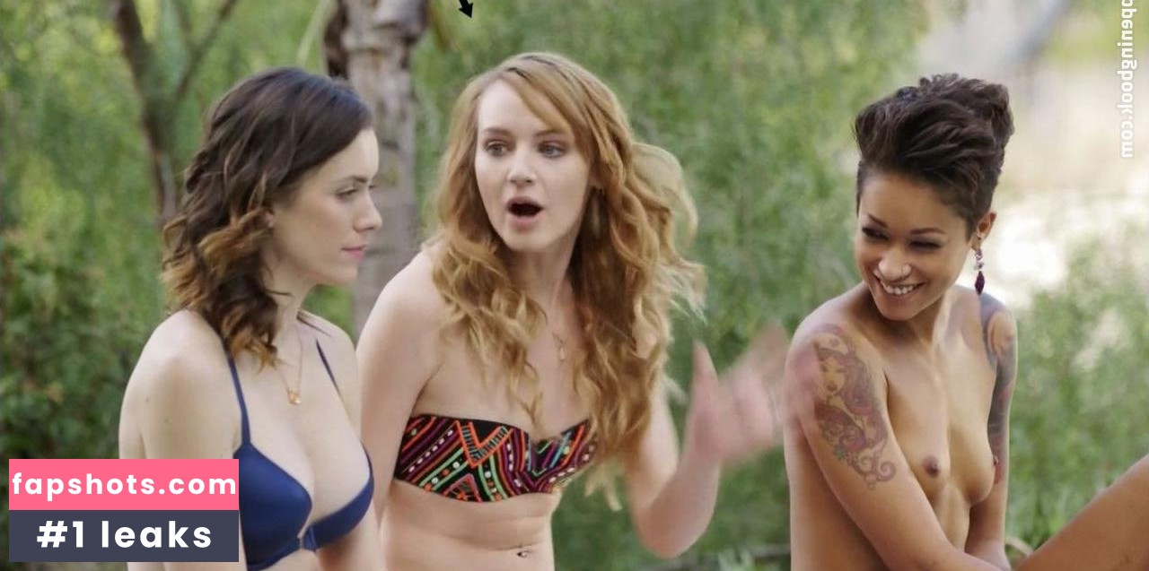 Victoria Levine gallery photo #17