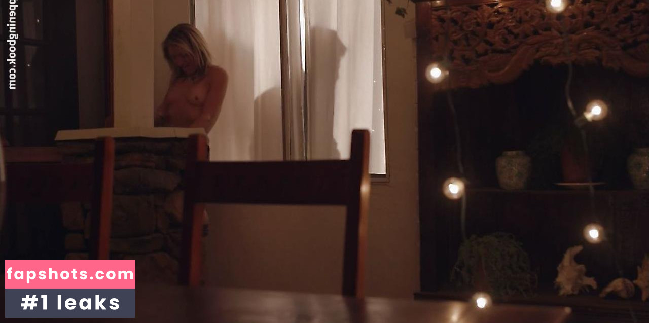 Victoria Levine gallery photo #21