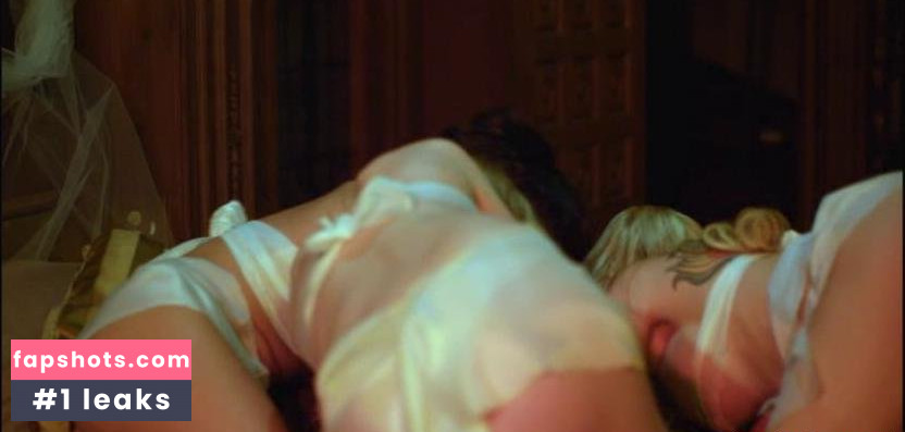 Victoria Levine gallery photo #30