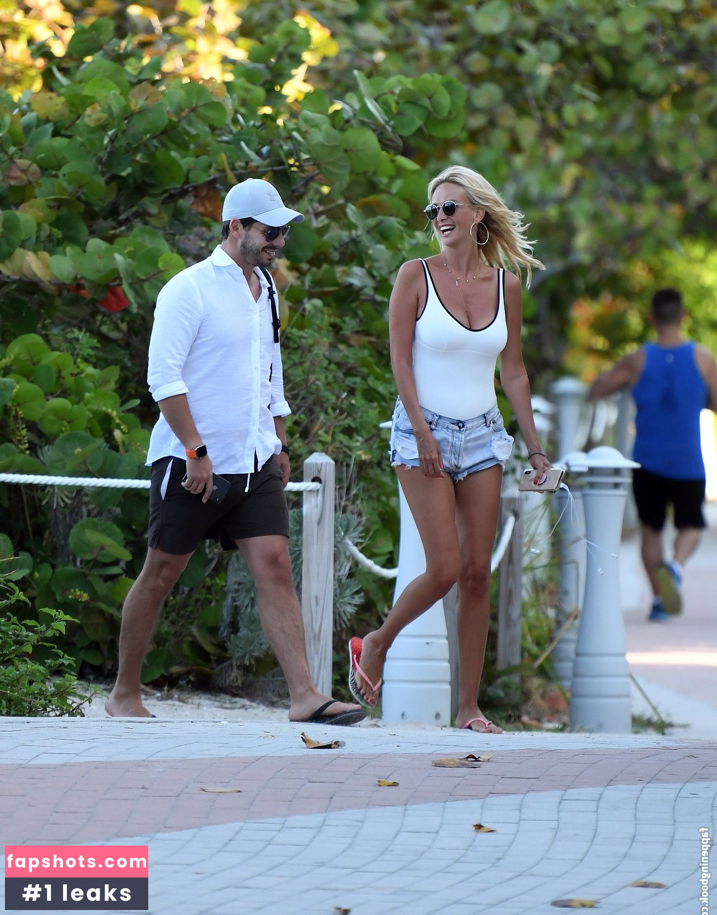 Victoria Lopyreva gallery photo #46