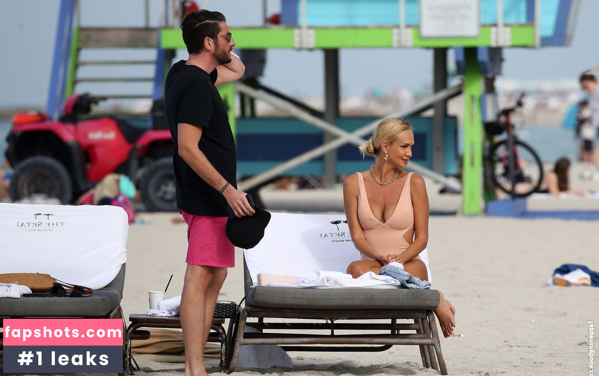 Victoria Lopyreva gallery photo #6