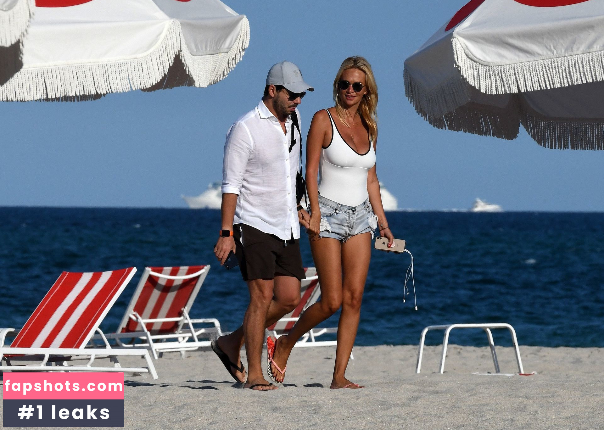 Victoria Lopyreva gallery photo #53