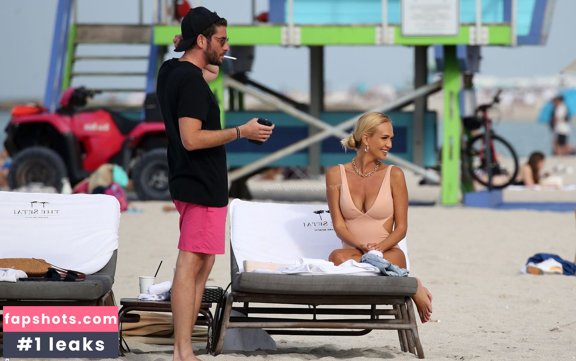 Victoria Lopyreva gallery photo #8