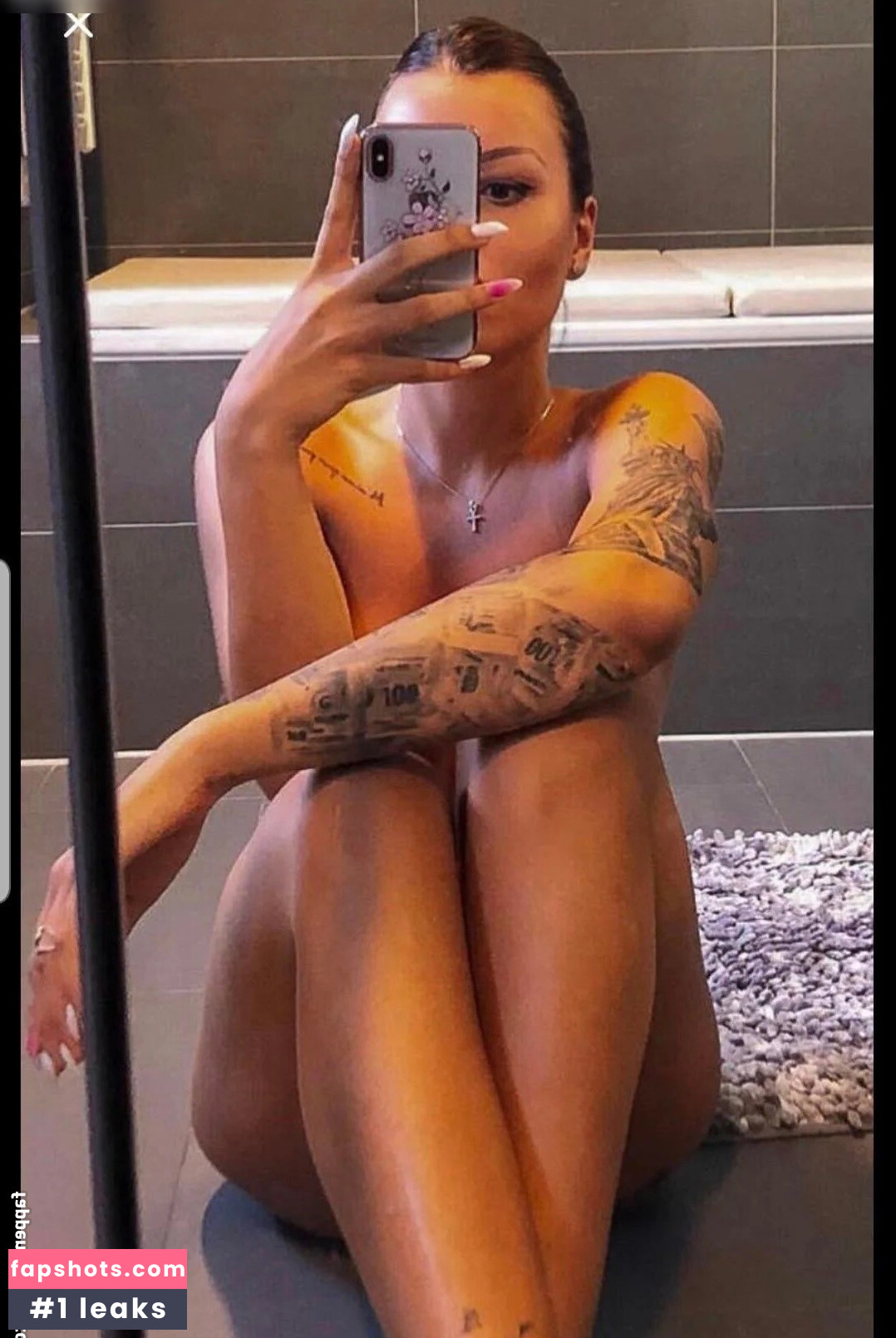 Victoria Lukac gallery photo #2