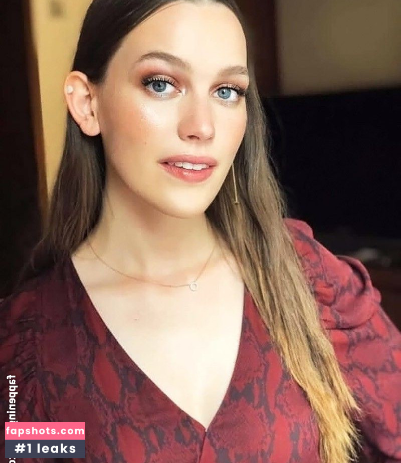 Victoria Pedretti Nahé úniky fotek pouze od fanoušků #83 - Fapshots