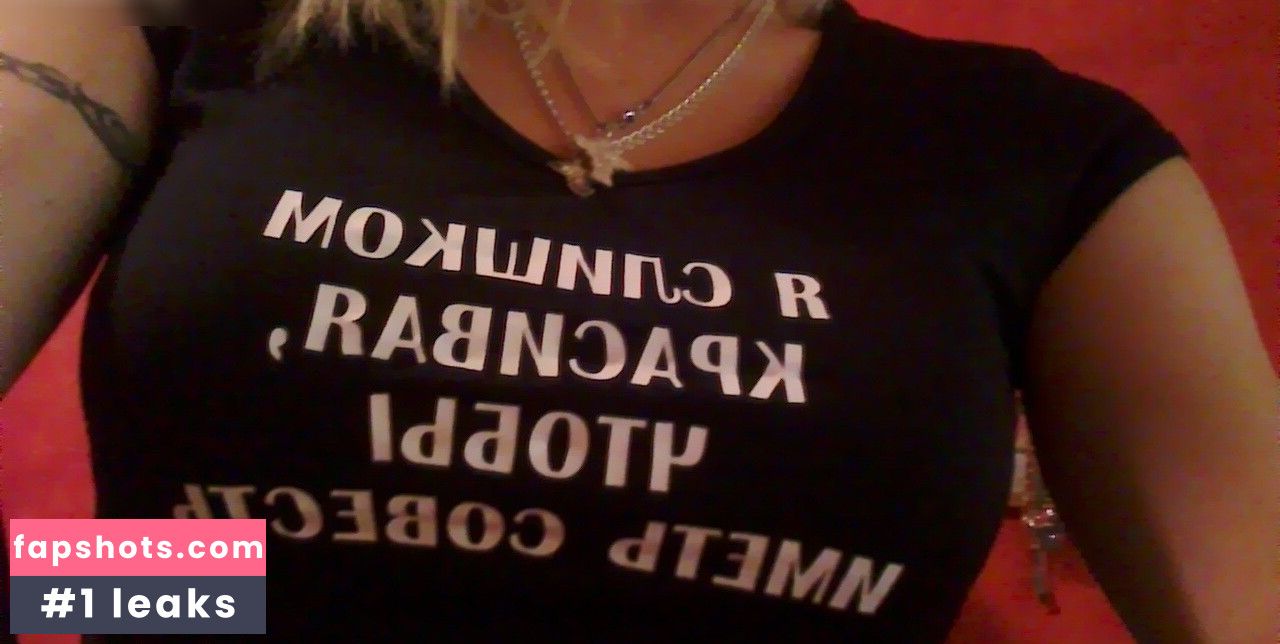 Victoria Reinhardt (Stange) gallery photo #3