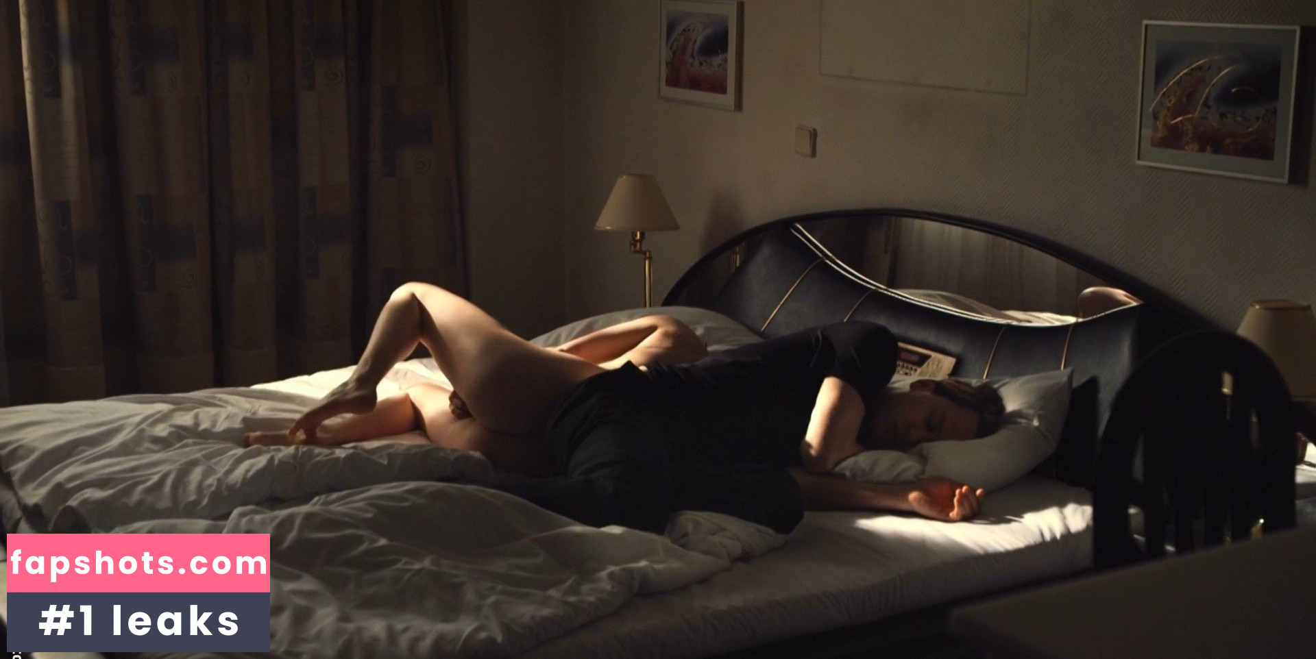 Victoria Schulz gallery photo #8