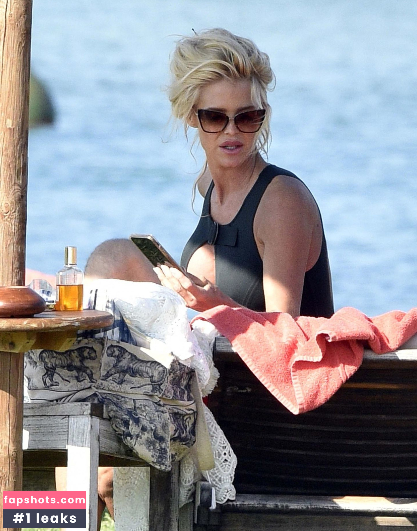 Victoria Silvstedt gallery photo #1740