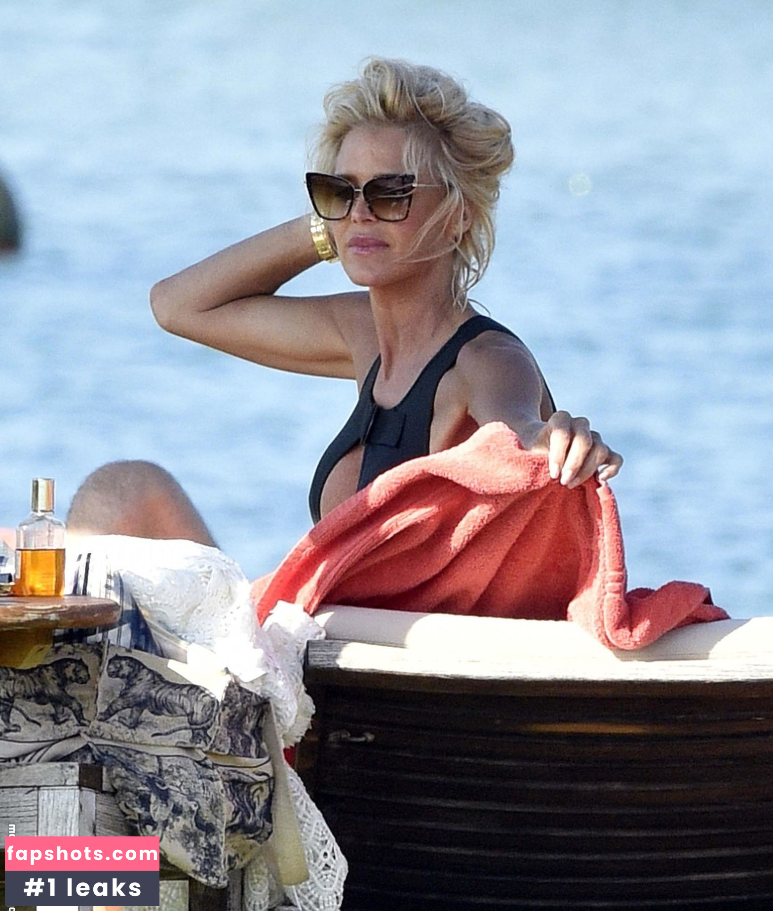 Victoria Silvstedt gallery photo #1741