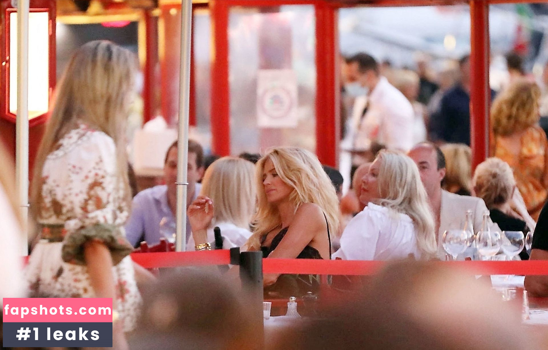 Victoria Silvstedt gallery photo #1855