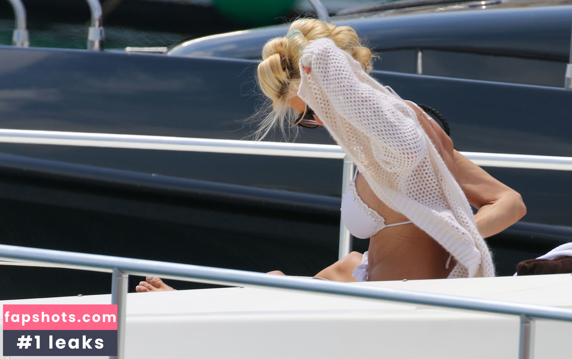 Victoria Silvstedt gallery photo #1947