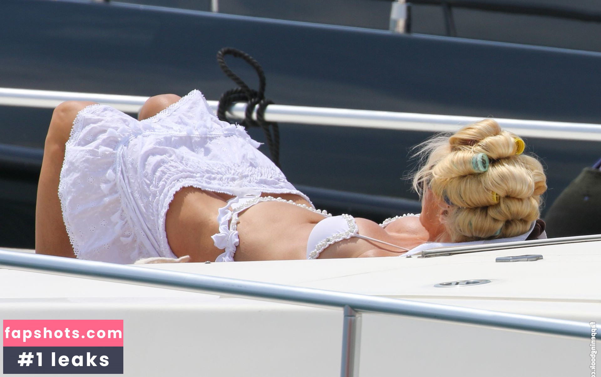 Victoria Silvstedt gallery photo #1950