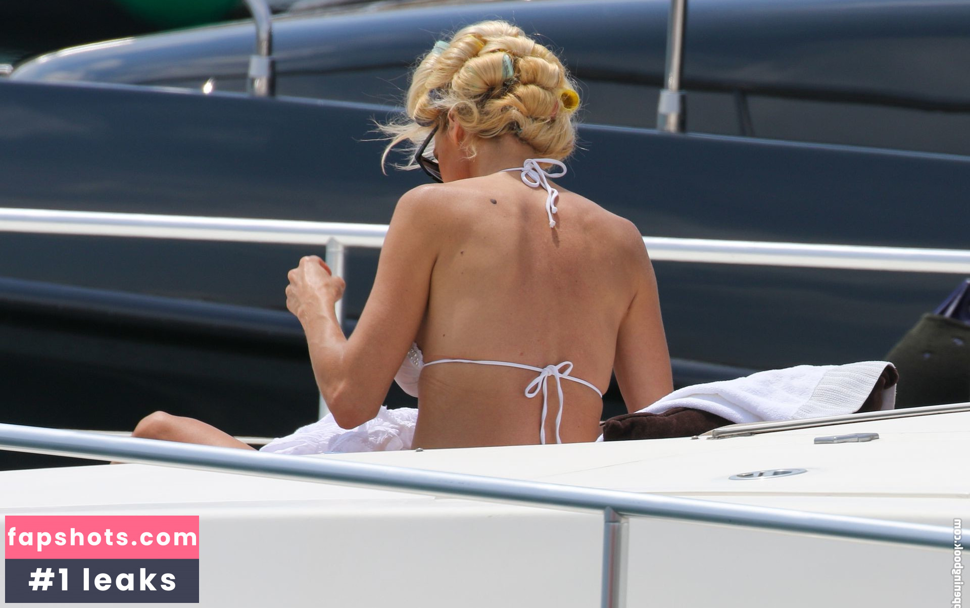 Victoria Silvstedt gallery photo #1957