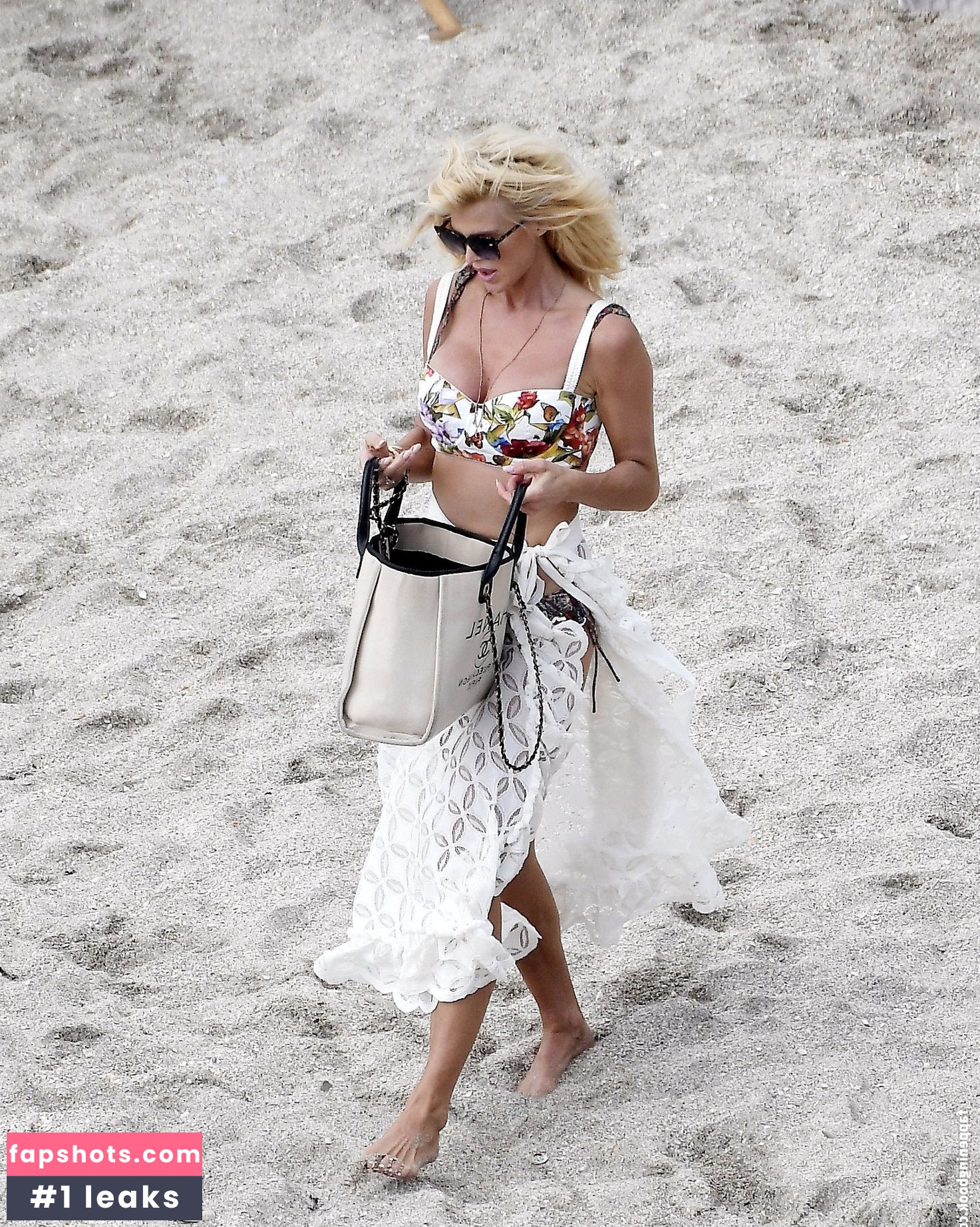 Victoria Silvstedt gallery photo #2063