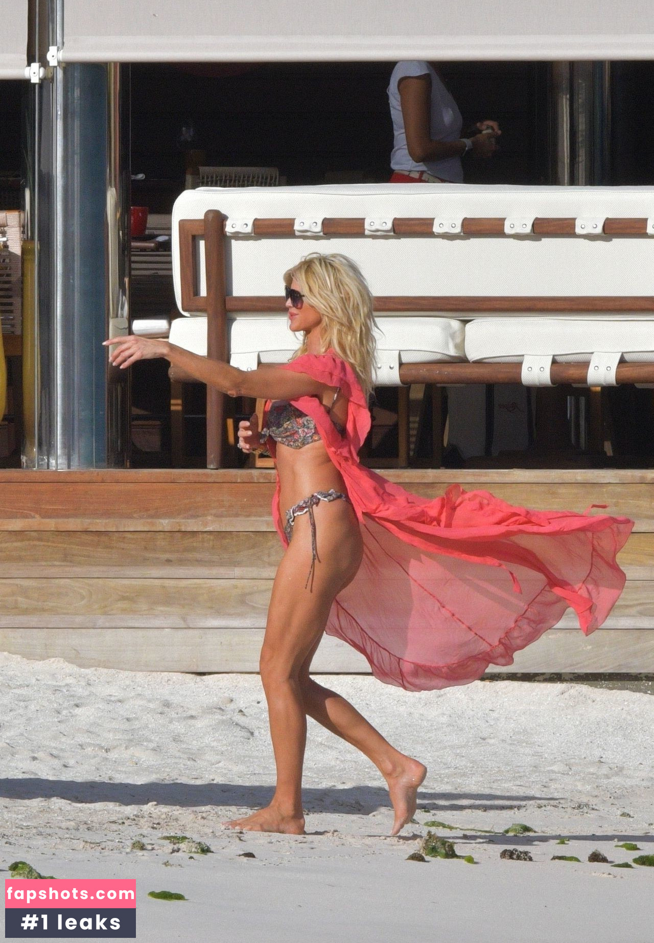 Victoria Silvstedt gallery photo #2104