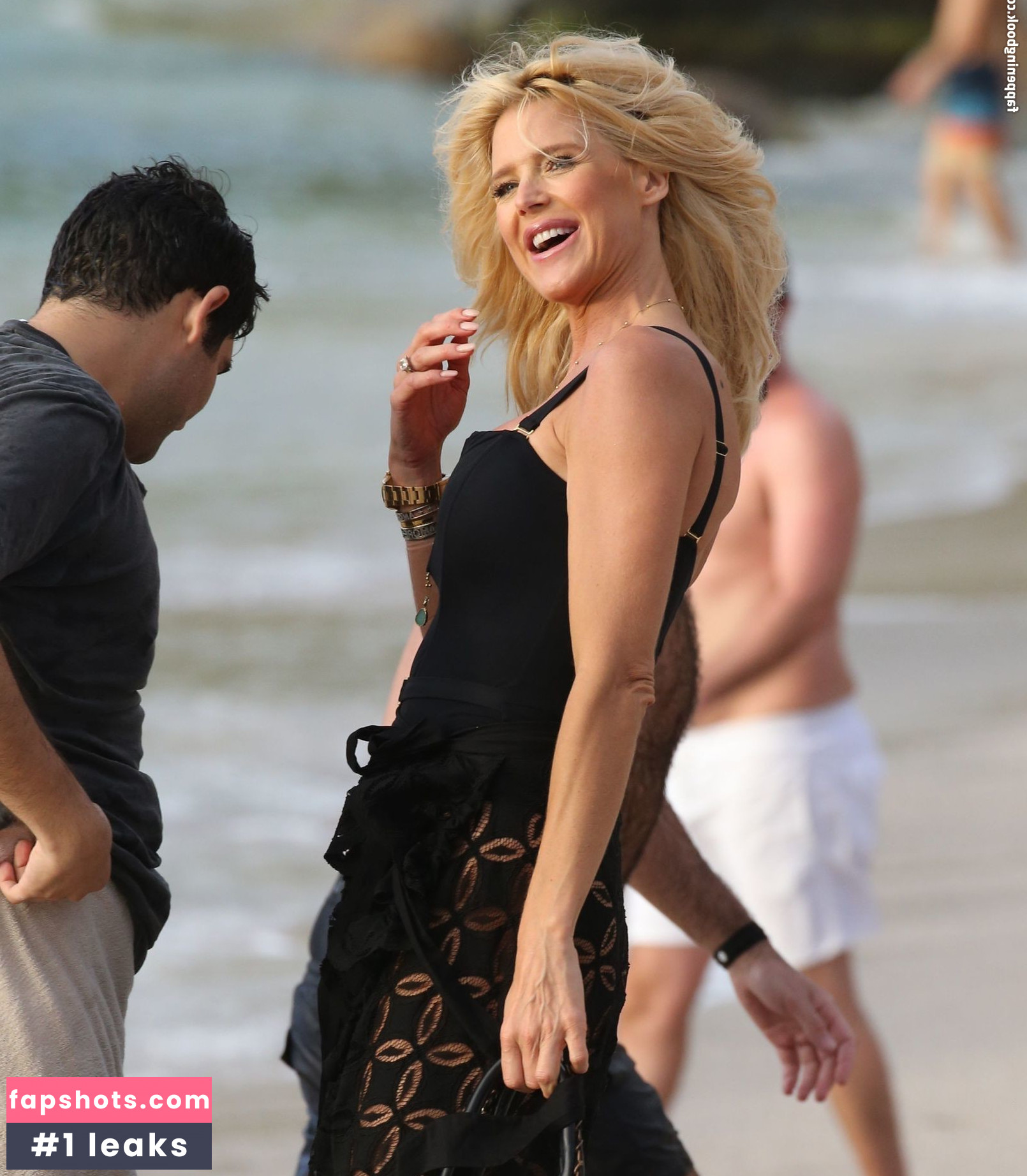 Victoria Silvstedt gallery photo #2158