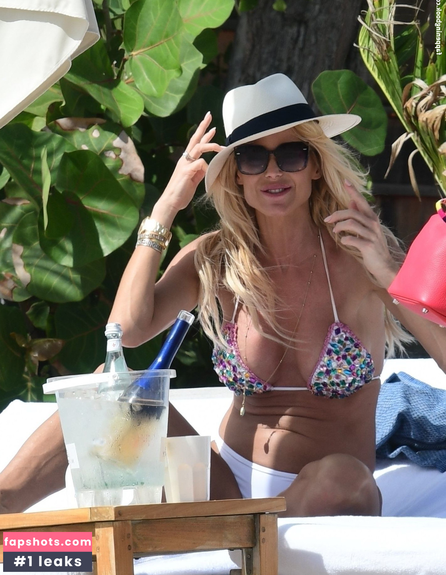 Victoria Silvstedt gallery photo #2172