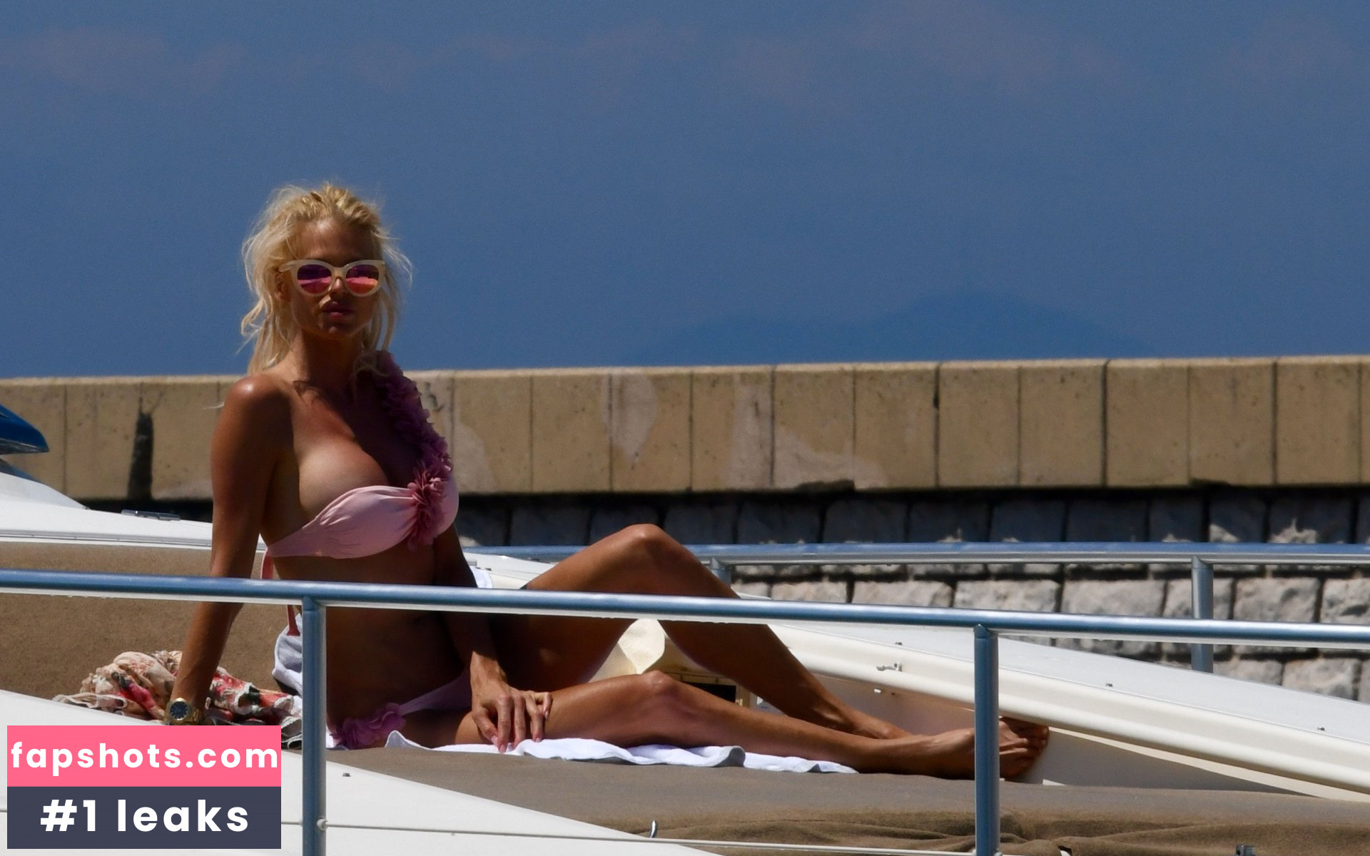 Victoria Silvstedt Nahé úniky fotek pouze od fanoušků #3132 - Fapshots