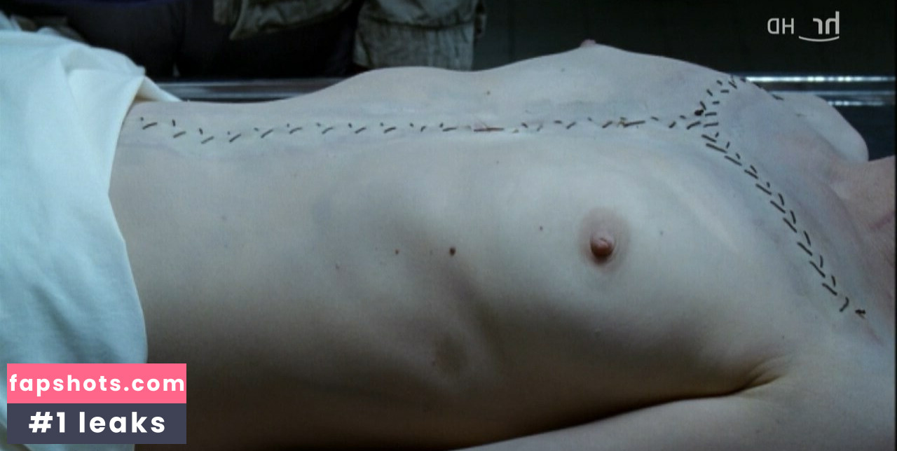 Victoria Trauttmansdorff gallery photo #5