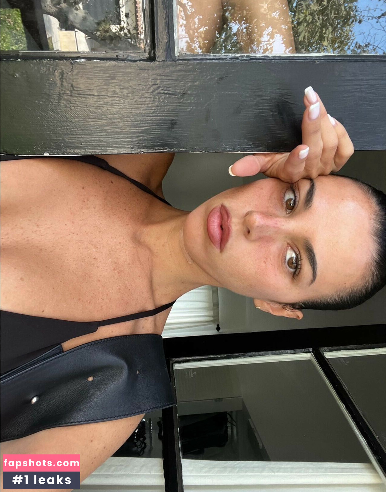 Victoria Villarroel gallery photo #43