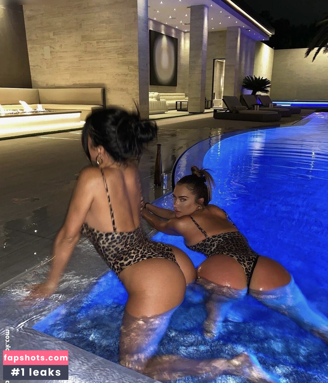 Victoria Villarroel gallery photo #48