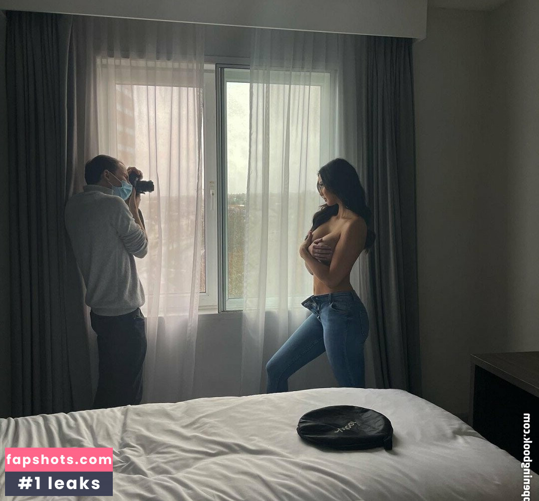 Victoriaebarrett Nude Leaks OnlyFans Photos #18 - LeakJerk