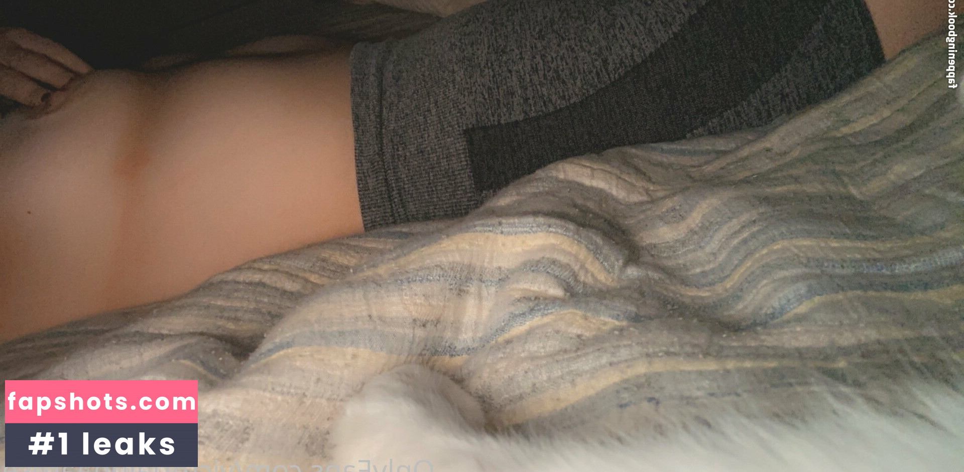 victorialunaarose Nude Leaks OnlyFans Photos #3 - LeakJerk