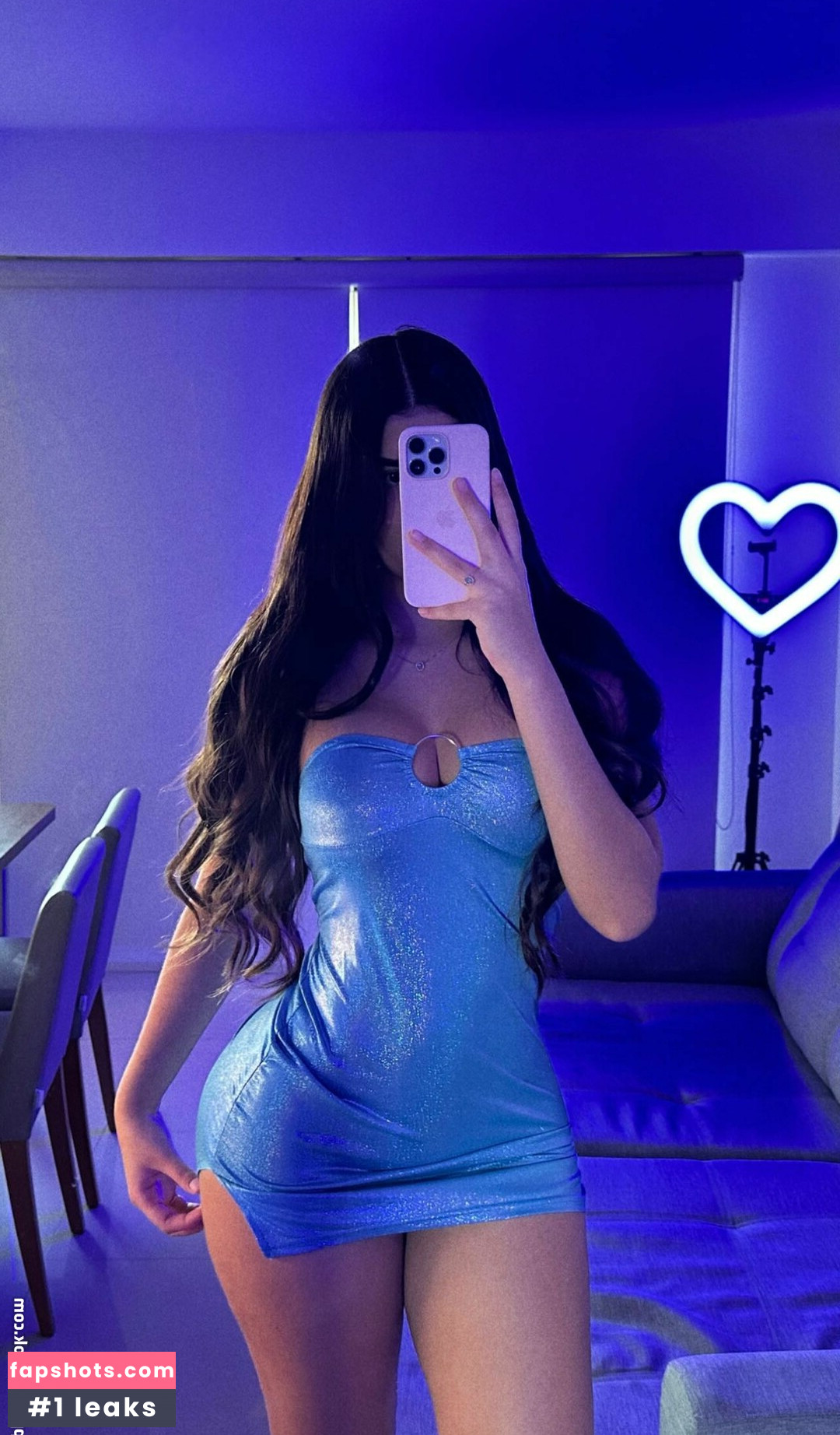 Victtoria Medeiros gallery photo #55