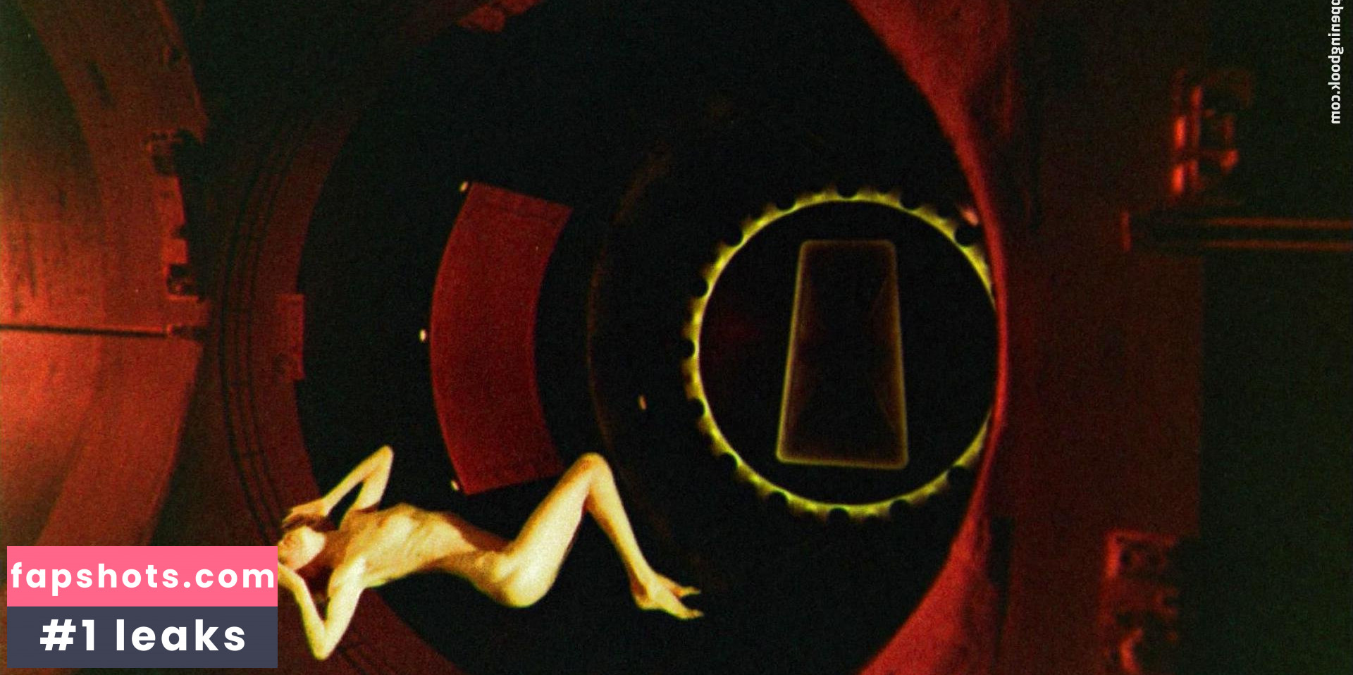 Vida Taylor gallery photo #5