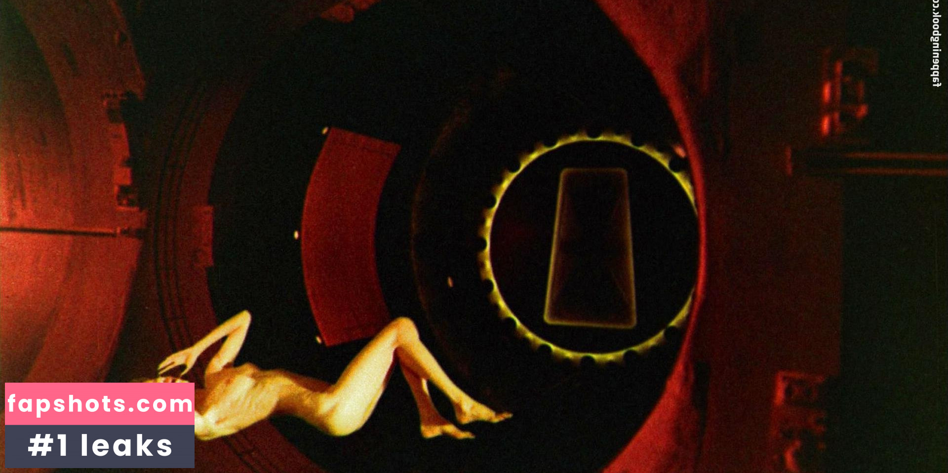 Vida Taylor gallery photo #7