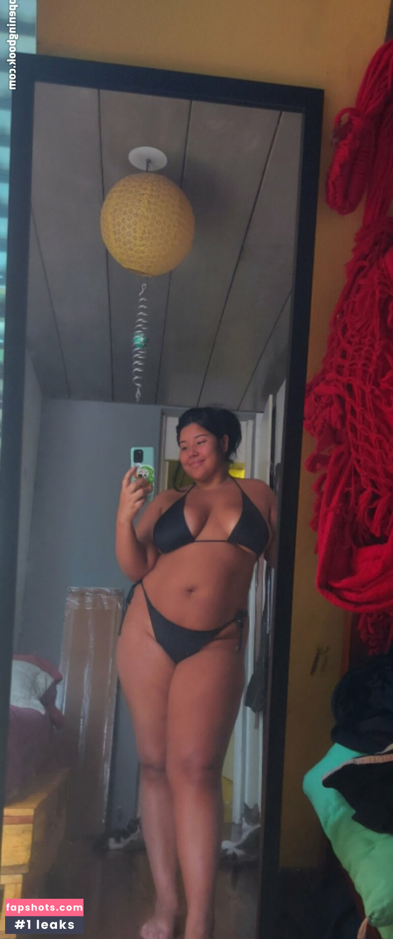 viivenuz nude babe gallery