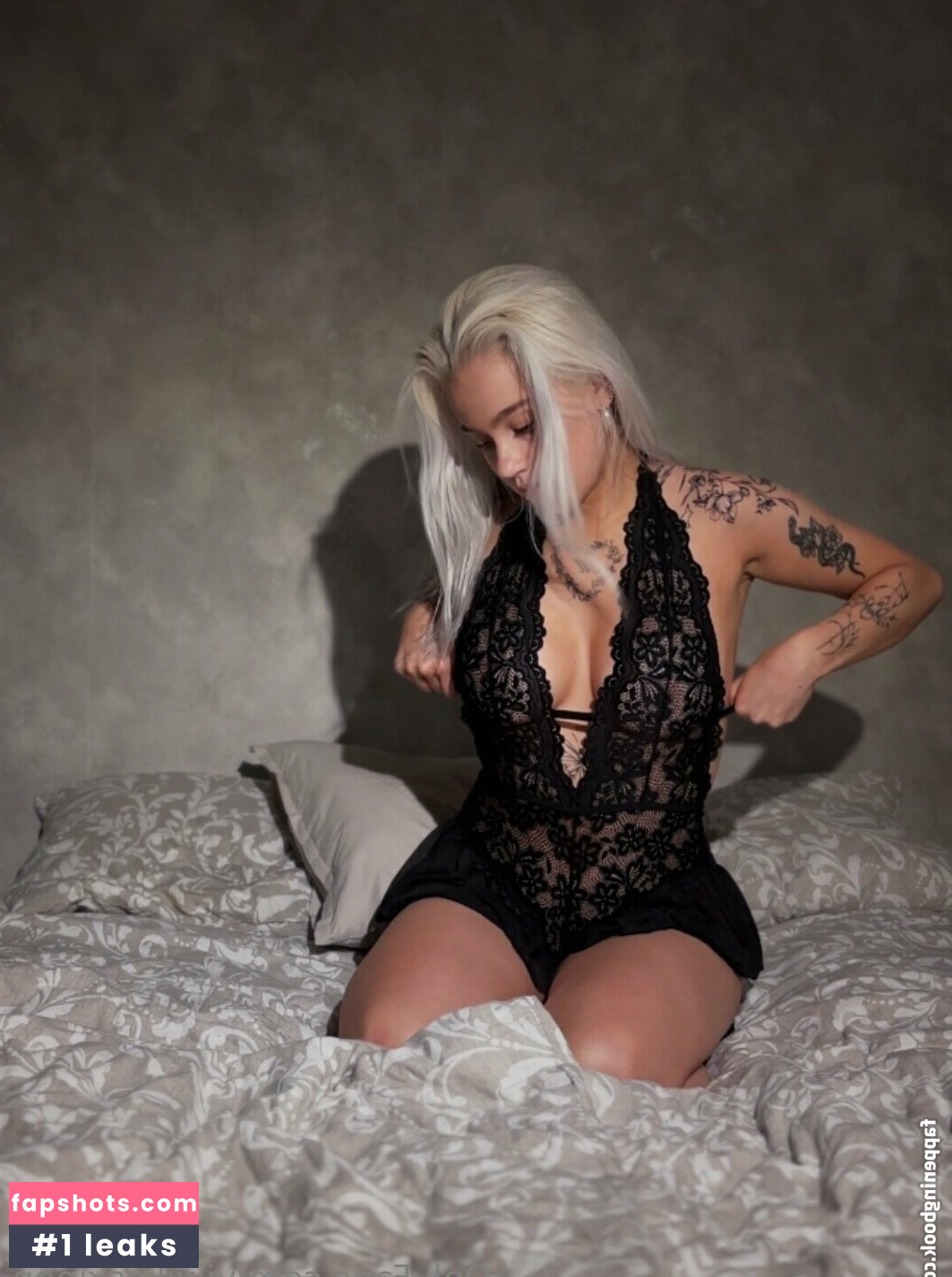 viivikoskinen gallery photo #3