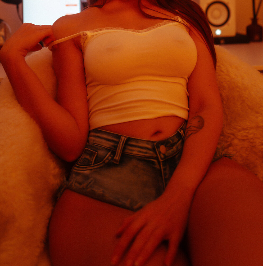 vika-mednis gallery photo #320