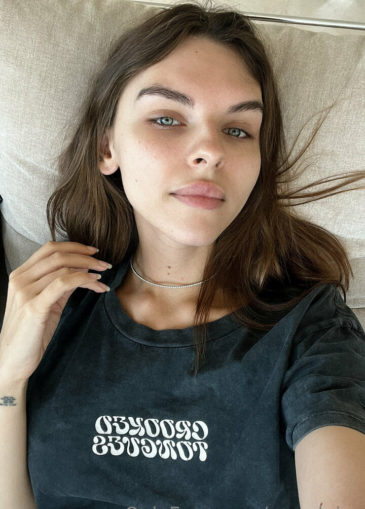 vika-mednis gallery photo #503