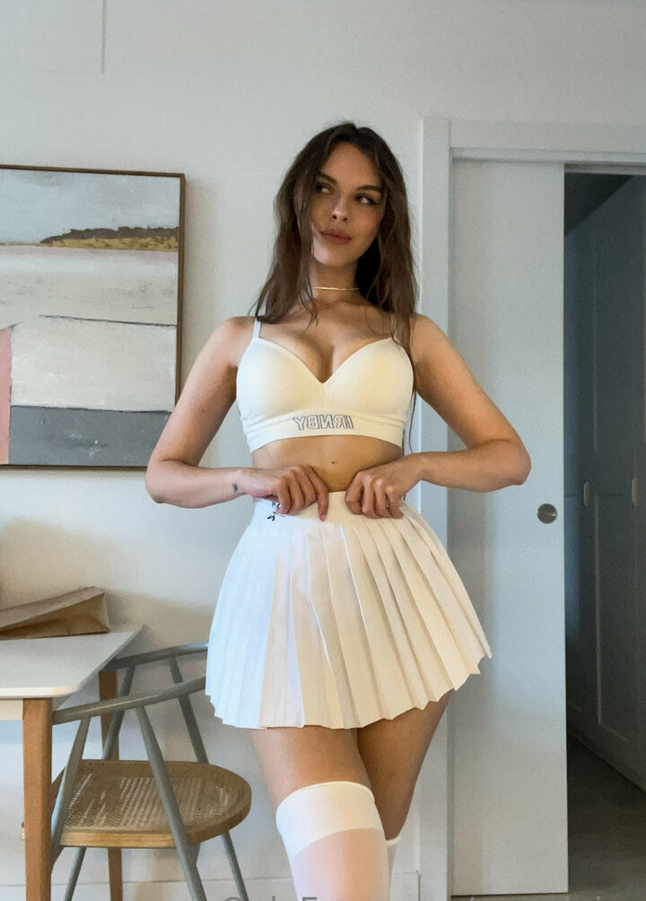 vika-mednis gallery photo #735