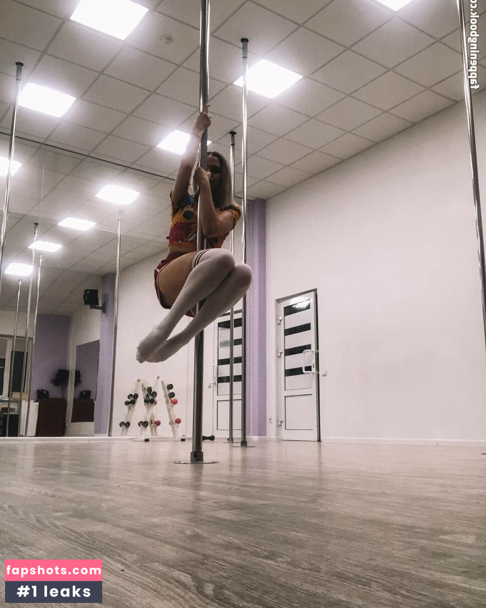 Vikamccline gallery photo #11