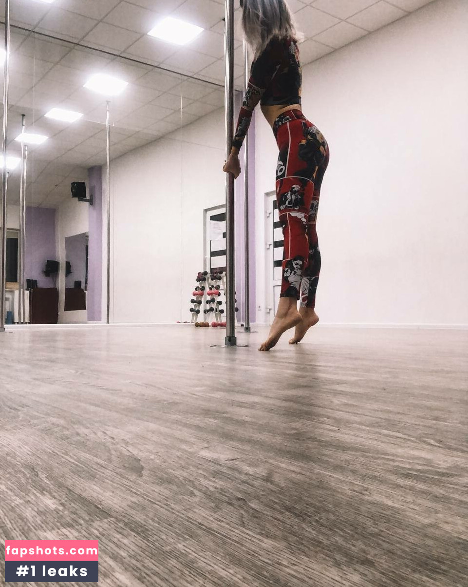 Vikamccline gallery photo #6