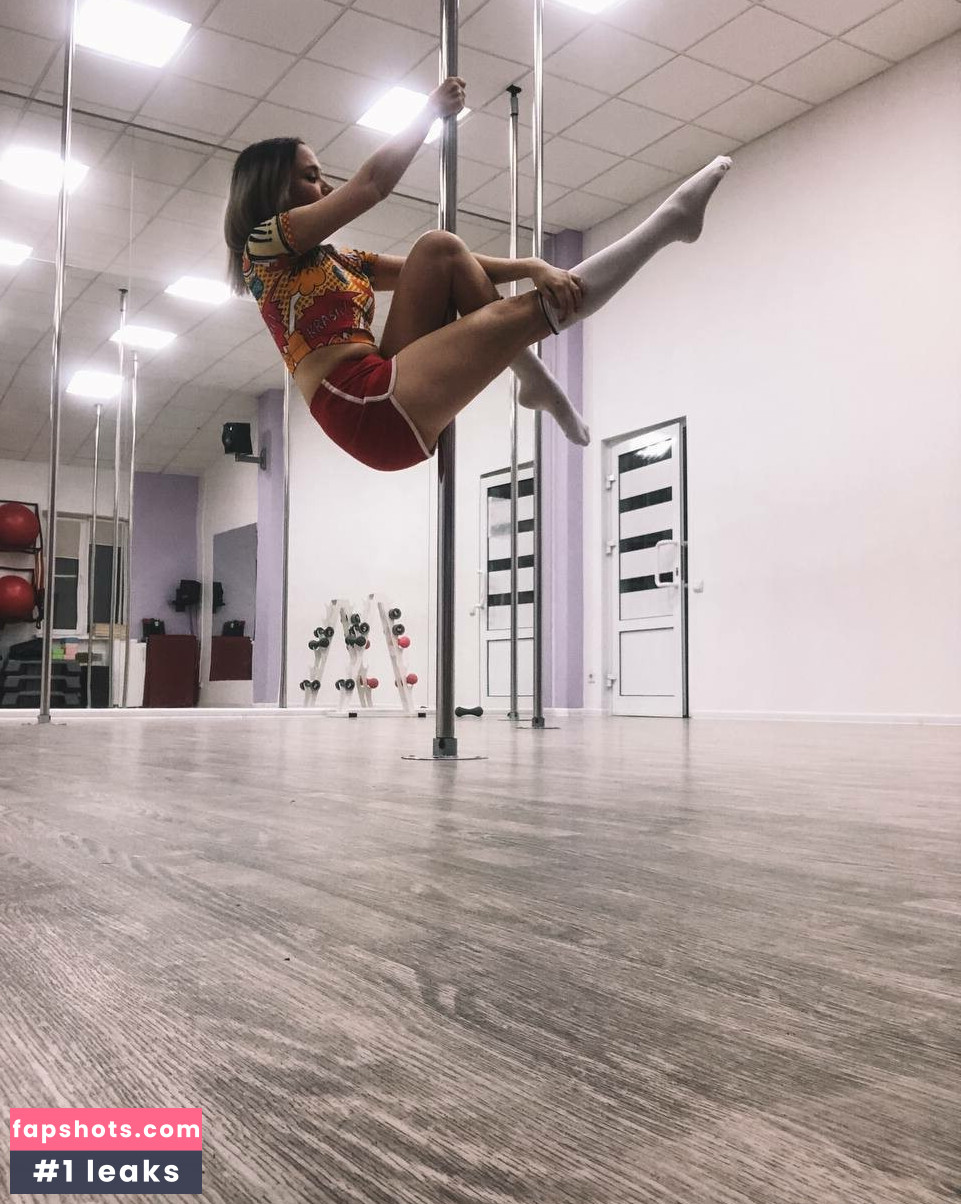 Vikamccline gallery photo #7