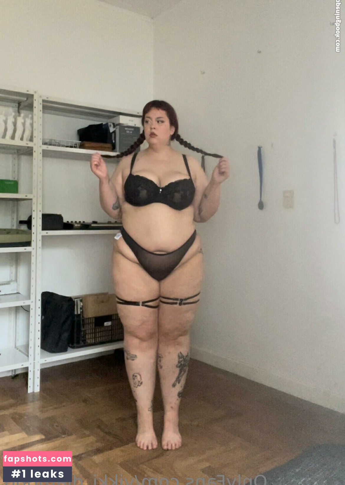 vikki_diamond gallery photo #8