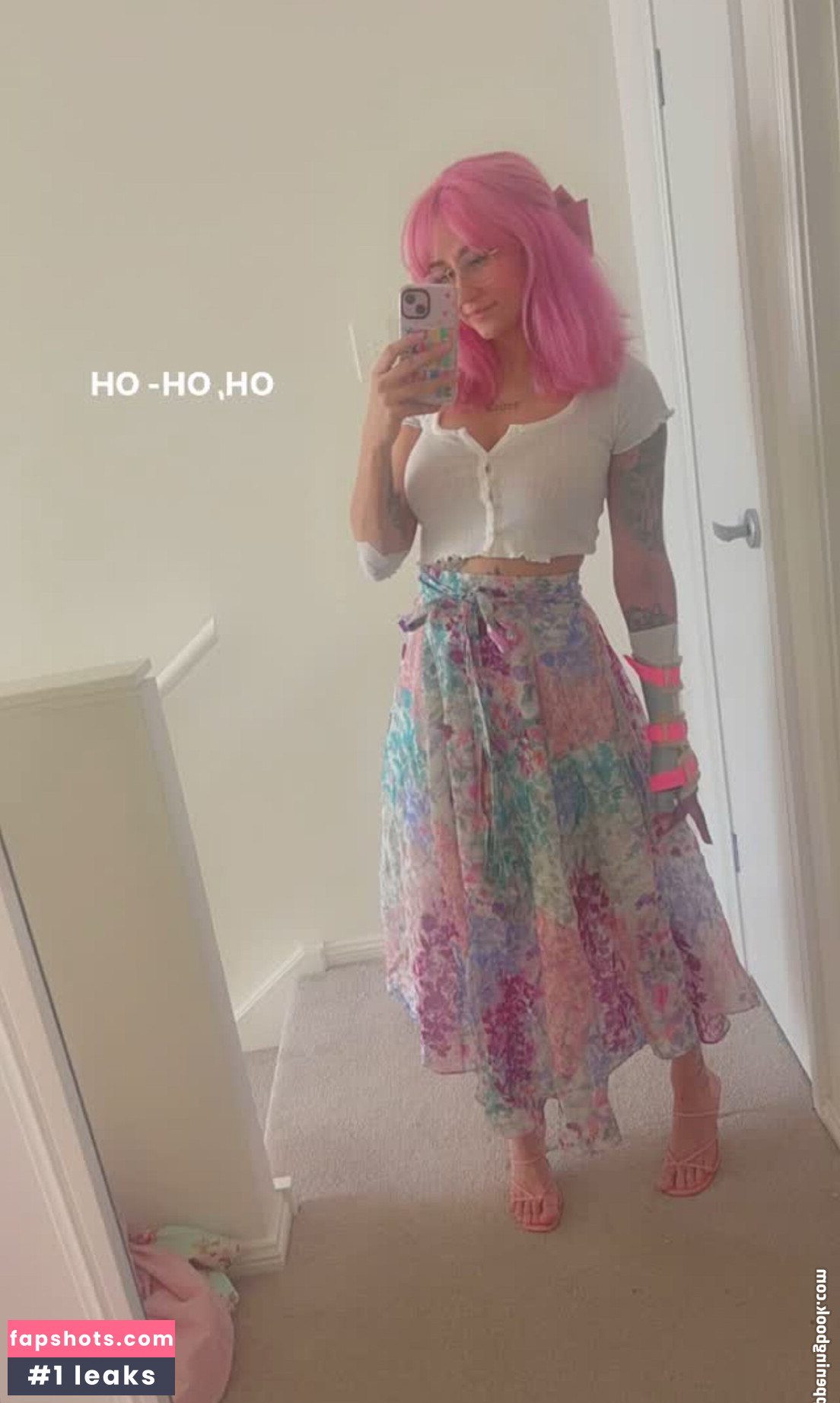 vikkivampire gallery photo #4