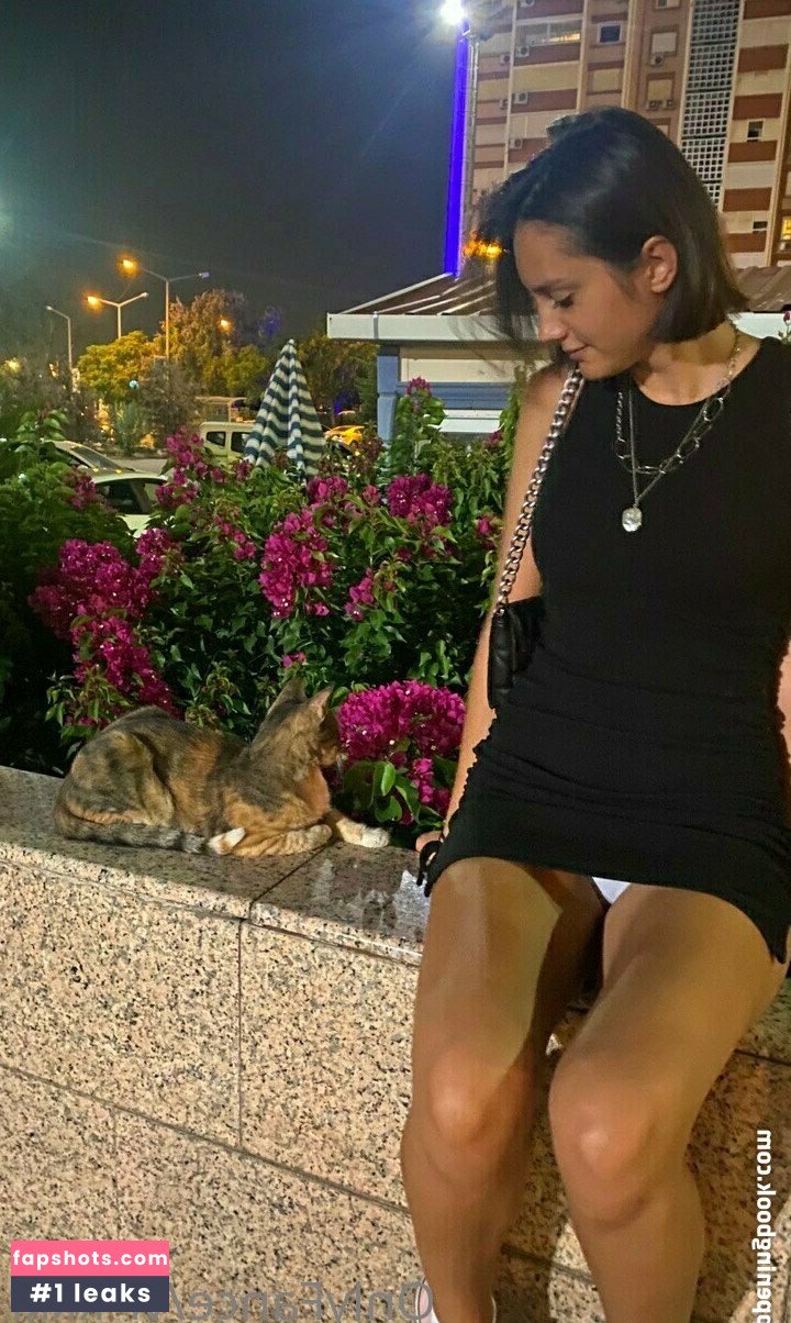 vikkkess gallery photo #101